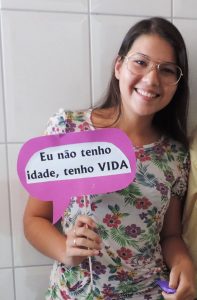 A lindíssima Thalia Coelho, funcionária da Gerência de Comunicação, Piúma, comemorando seu aniversário no último dia 13. Parabéns##