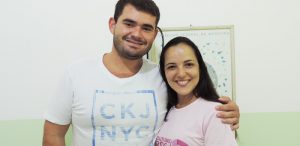 Dr. Bruno Tavares e Roberta Léllis, respectivamente médico e enfermeira da ESF (Piúma). A simpatia no atendimento é contagiante ##